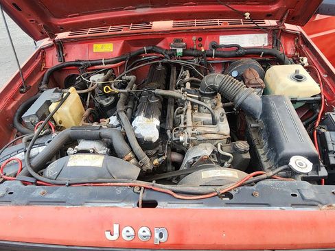 Used 1991 Jeep Comanche Pioneer AWD/4WD image 7