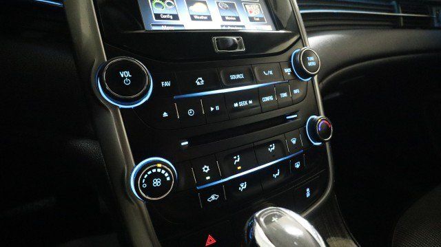 Used 2015 Chevrolet Malibu LT w/ Power Convenience Package FWD image 17