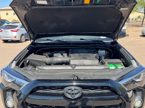 Used 2015 Toyota 4Runner SR5 RWD image 20