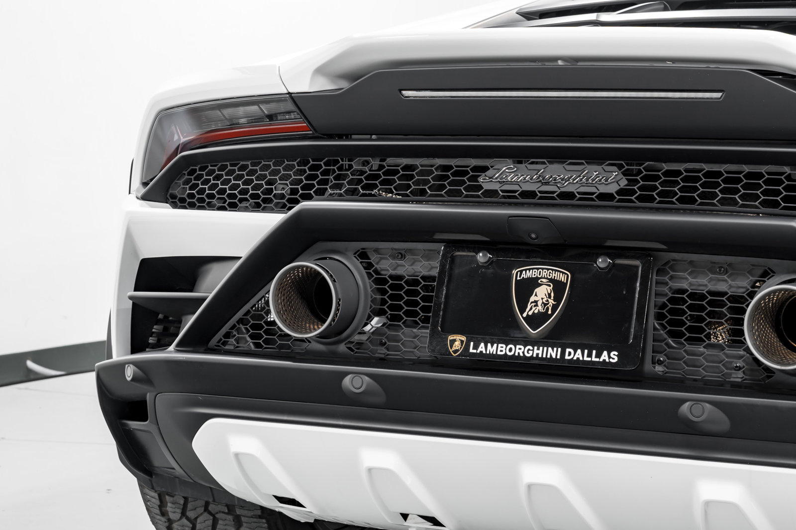 Used 2023 Lamborghini Huracan Sterrato AWD/4WD image 51