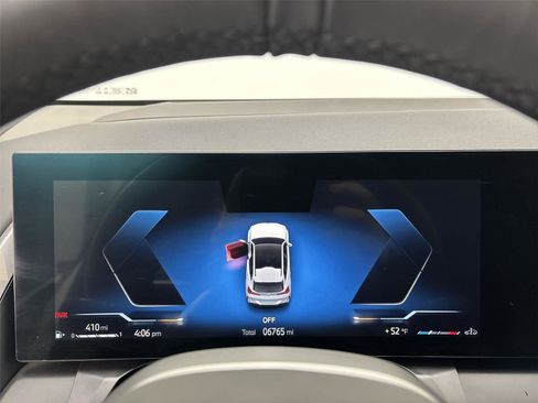 Used 2025 BMW X3 xDrive30i w/ Premium Package image 28