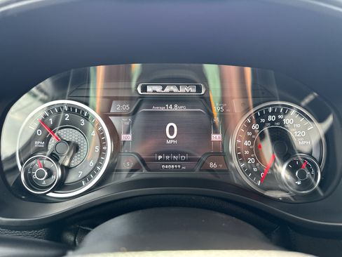 Used 2020 RAM 1500 Big Horn AWD/4WD image 18