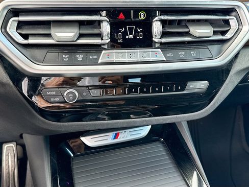 Used 2022 BMW X3 M40i AWD/4WD image 17
