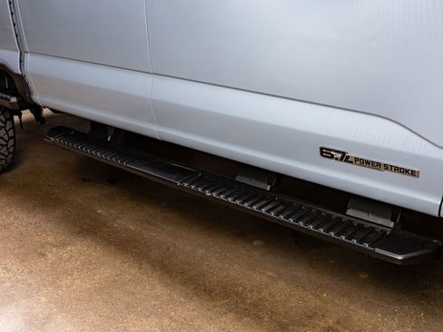 Used 2024 Ford F250 Lariat w/ Sport Appearance Package image 13