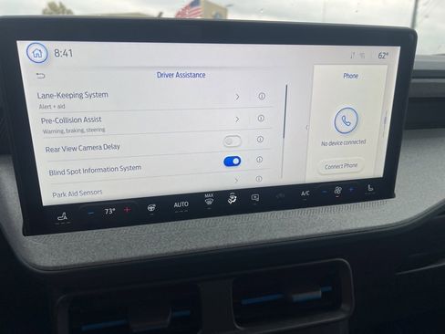 New 2025 Ford Maverick XLT w/ XLT Luxury Package image 27