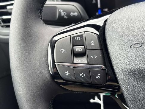 New 2026 Ford Escape SE image 23