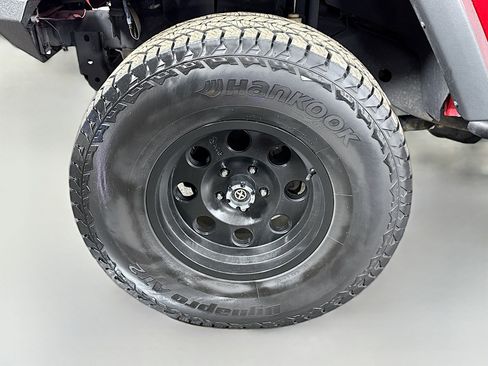 Used 2016 Jeep Wrangler Sport w/ Quick Order Package 24S image 30