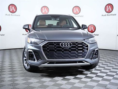 Used 2023 Audi Q5 2.0T Premium Plus w/ Premium Plus Package image 3