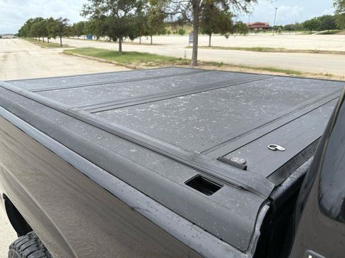 Used 2005 Chevrolet Silverado 1500 LS w/ Safe And Sound Package RWD image 18