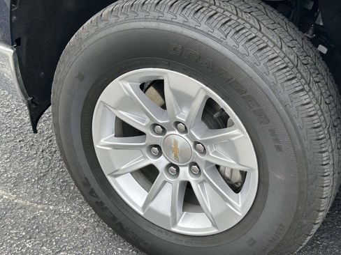 Used 2023 Chevrolet Silverado 1500 LT image 9