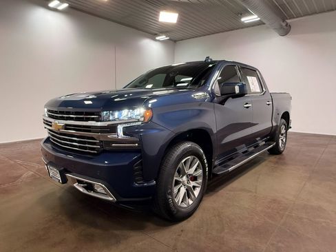 Used 2019 Chevrolet Silverado 1500 High Country AWD/4WD image 42