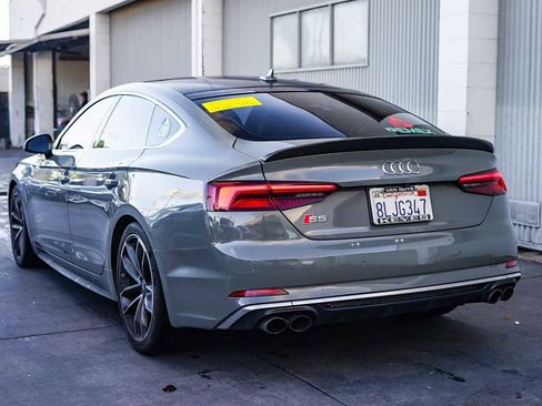 Used 2019 Audi S5 Premium Plus w/ Premium Plus image 2