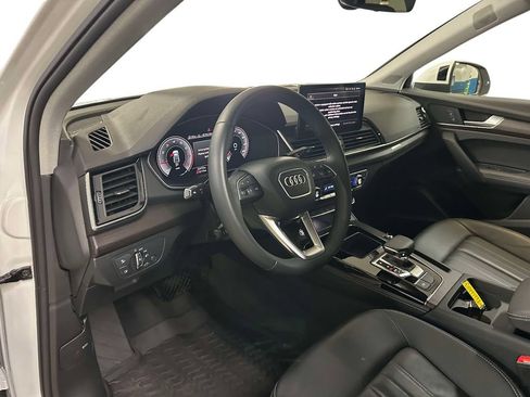 Used 2023 Audi Q5 2.0T Premium Plus w/ Premium Plus Package AWD/4WD image 15
