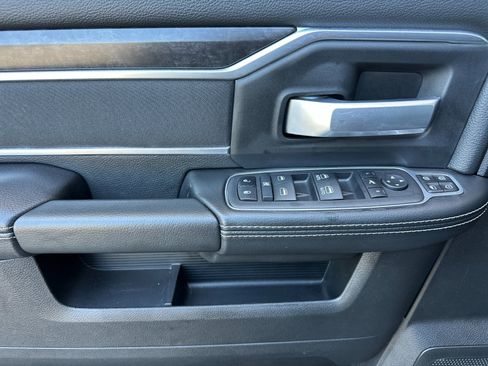 Used 2024 RAM 2500 Big Horn w/ Bed Utility Group image 11