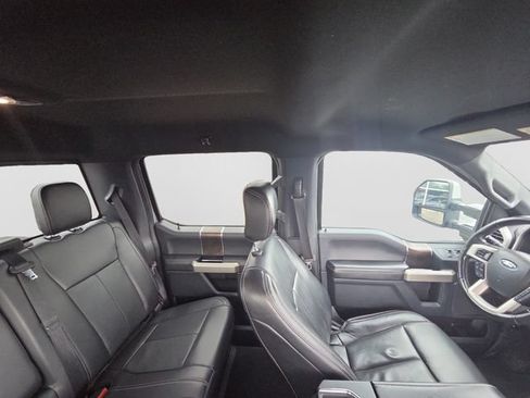 Used 2022 Ford F250 Lariat w/ Lariat Value Package AWD/4WD image 27