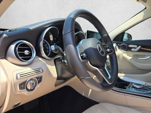 Used 2020 Mercedes-Benz C 300 Sedan image 10