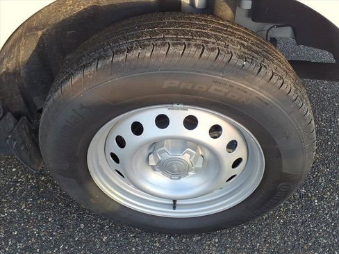 Used 2024 Ford Maverick XL w/ Equipment Group 100A Standard image 9