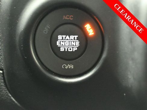 Used 2023 Jeep Wrangler Unlimited image 24