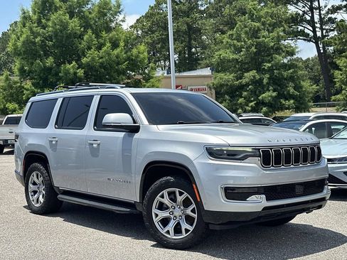 Used 2022 Jeep Wagoneer Series I w/ Premium Group I RWD image 28
