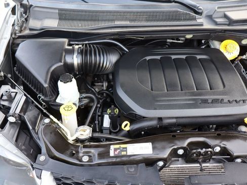 Used 2020 Dodge Grand Caravan GT image 37