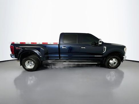 Used 2022 Ford F350 Lariat w/ Lariat Ultimate Package AWD/4WD image 8