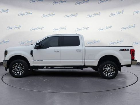 Used 2019 Ford F250 Lariat w/ Lariat Ultimate Package image 2