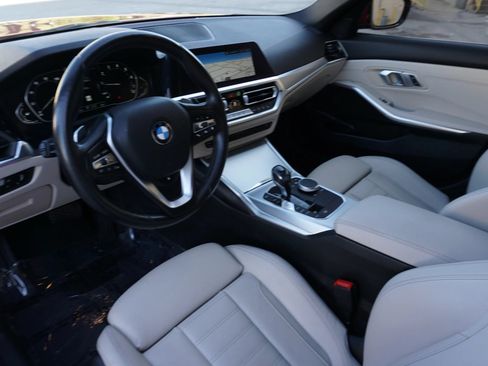 Used 2021 BMW 330i xDrive Sedan w/ Driving Assistance Package AWD/4WD image 28