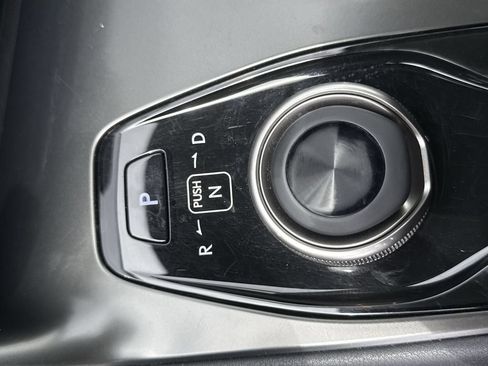 Used 2024 Lexus RZ 450e Premium w/ Technology Package AWD/4WD image 23