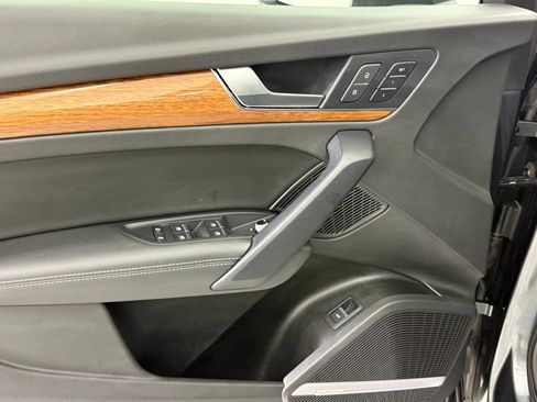 Used 2022 Audi Q5 2.0T Premium Plus w/ Premium Plus Package image 14