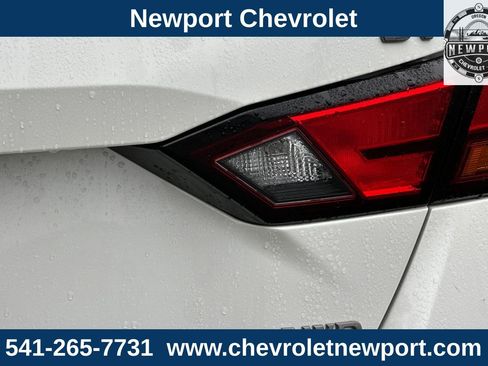 Used 2024 Nissan Altima 2.5 SV w/ SV Premium Package image 27