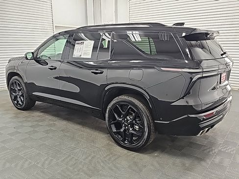 Certified 2024 Chevrolet Traverse RS w/ LPO, Floor Liner Package image 5