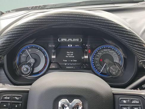Used 2021 RAM 2500 Limited AWD/4WD image 12