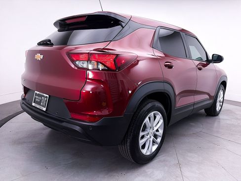 Used 2024 Chevrolet TrailBlazer LS w/ LS Convenience Package FWD image 13