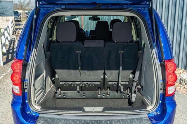 Used 2018 Dodge Grand Caravan SE w/ UConnect Hands-Free Group FWD image 14