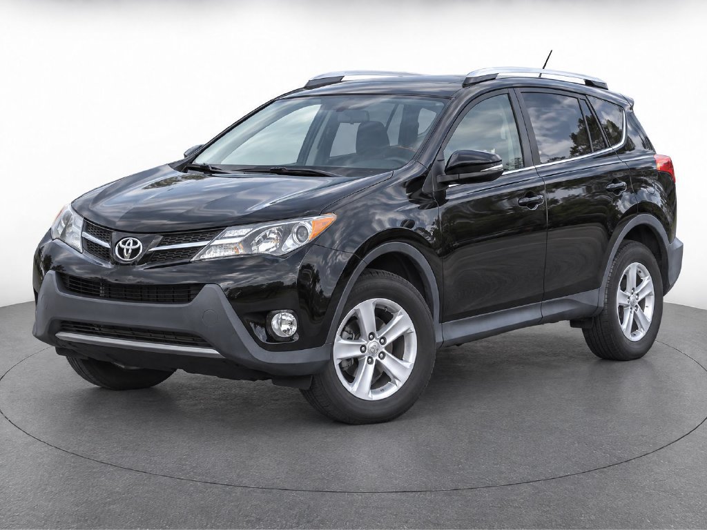 Used 2014 Toyota RAV4 XLE FWD image 1
