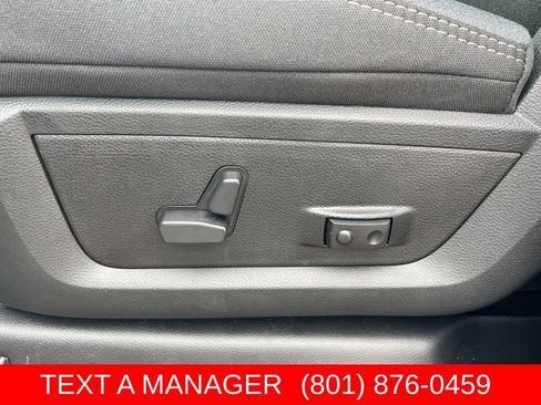 New 2026 RAM 2500 Big Horn AWD/4WD image 19