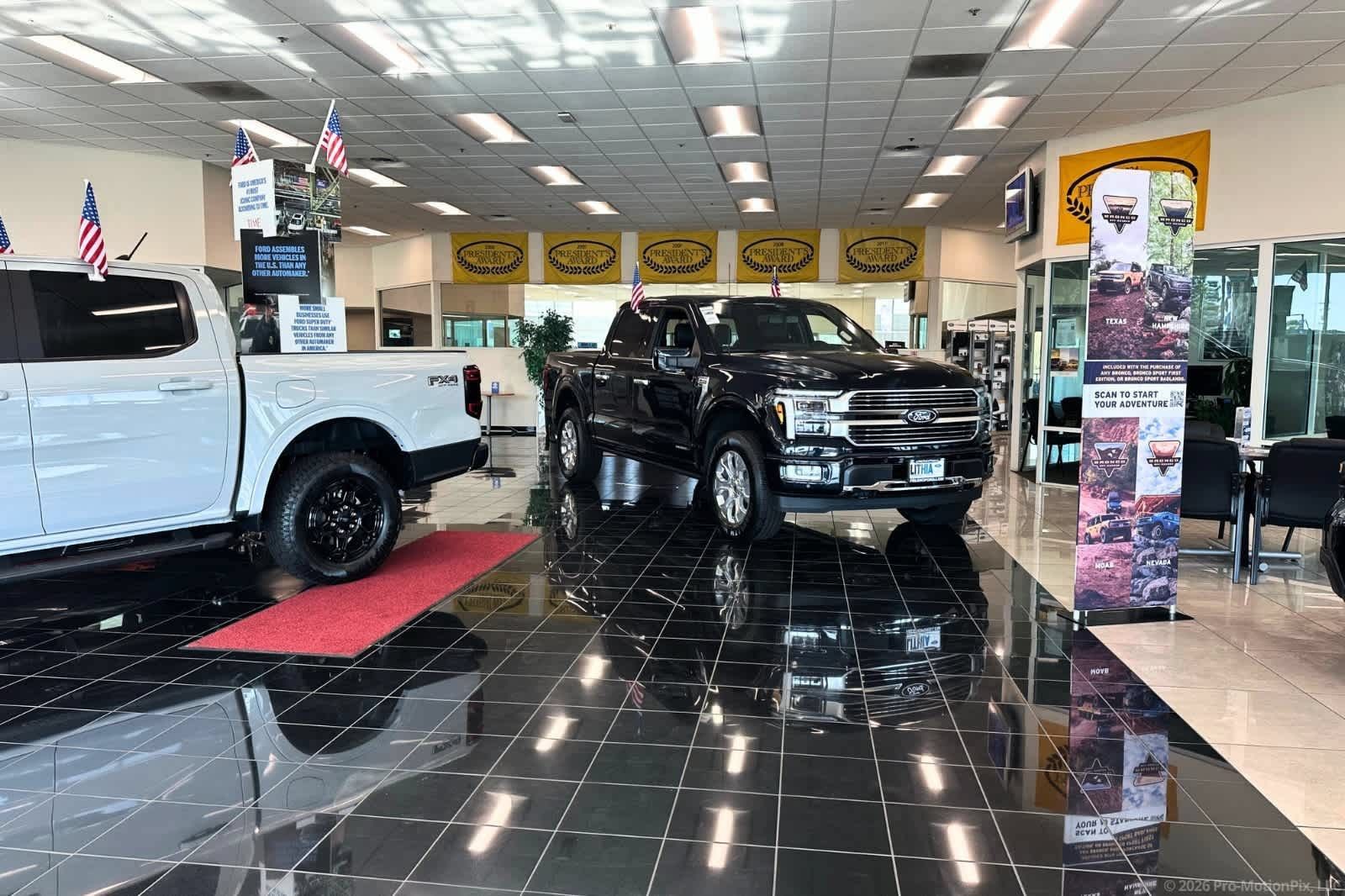 Used 2023 Chevrolet Equinox LT AWD/4WD image 37