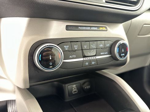 Used 2024 Ford Escape Active image 9