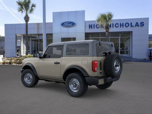 New 2026 Ford Bronco 2-Door AWD/4WD image 4
