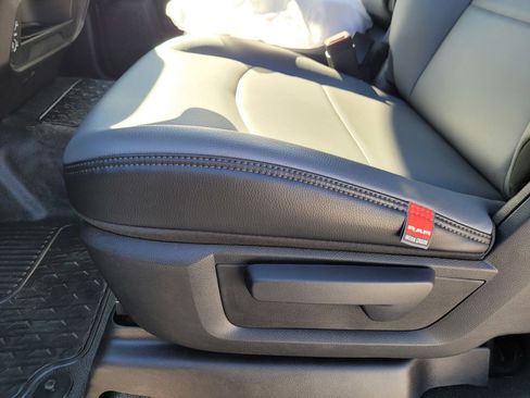 New 2026 RAM 5500 Tradesman w/ Chrome Appearance Group image 9