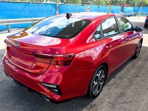 Used 2020 Kia Forte LXS FWD image 2