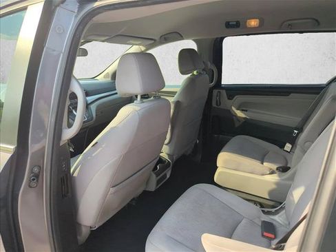 Used 2019 Honda Odyssey EX image 12