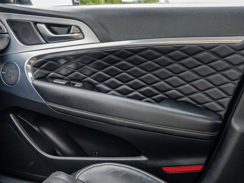 Used 2019 Genesis G70 2.0T Advanced w/ Dynamic Package AWD/4WD image 21