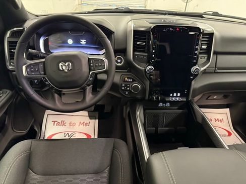 New 2026 RAM 1500 4x4 Crew Cab image 17