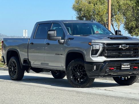 New 2026 Chevrolet Silverado 2500 LTZ w/ LTZ Plus Package AWD/4WD image 2