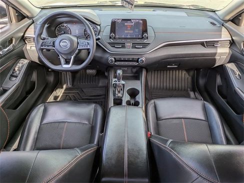 Used 2020 Nissan Altima 2.5 SR image 14