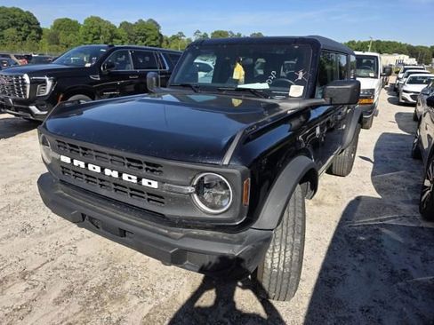 Used 2025 Ford Bronco Big Bend AWD/4WD image 3