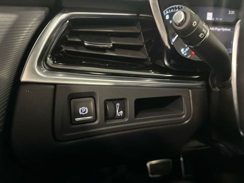 Used 2024 Cadillac XT6 Sport AWD/4WD image 18