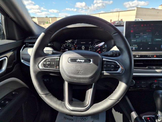 Used 2024 Jeep Compass Limited AWD/4WD image 18