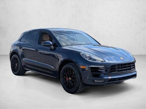 Used 2018 Porsche Macan GTS AWD/4WD image 3
